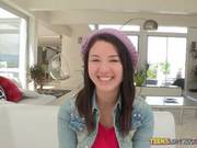 Cute Brunette Teen Daisy Summers Going Big