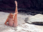 Beautiful Blonde Jennifer Vaughn Gets Naked And Plays On The Beach