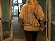 Blonde Porn Star Sophie Moone Goes Fro The Walk In The Tropicarium
