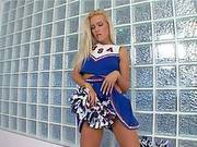 Cheerleader Sophie Got Some Treasure To Show