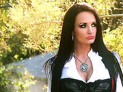 Seductive Brunette Bitch Alektra Blue Is Oral Fucking