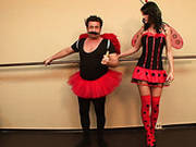Pretty Chick Jennifer Dark Gets Her Snatch Certified