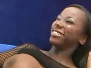 Great Looking Ebony Ariel Alexus Gets Her Face Sprayed