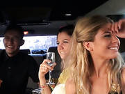 Love Couple Sex With Suck, Fuck And Explosion In The Car