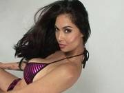 Gorgeous Minx Tera Patrick Strips Seductively