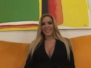 Super Hot Milf Lexi Lamour 3
2400