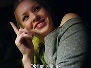 Hot Babe Lola Gets Fucked By The Stranger In The Backseat Of The Car