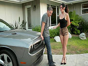 Brunette Beauty Gives Outdoor Blowjob