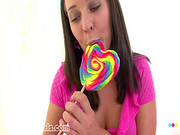 Gracie Glam Gives Adorable Pov Oral