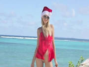 Blonds Christmass In Caribbean -2