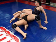 Zealous Strumpets Aleska Diamond And Larissa Dee Clash On The Boxing Ring