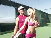 Fit Babe Morgan Layne Gets A Tip From Her Coach